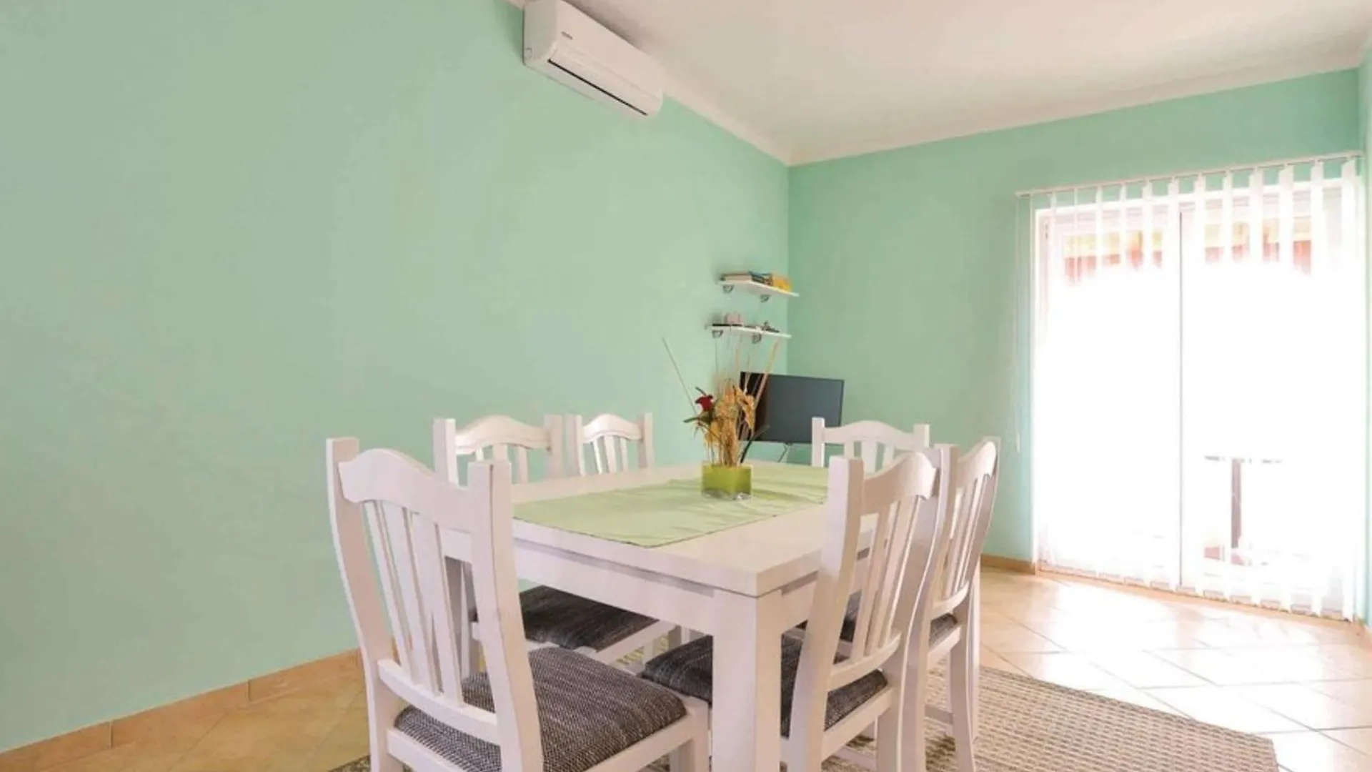 Holiday Home Villa Ksenija - Six Bedroom Holiday Home With Pool Debeljak